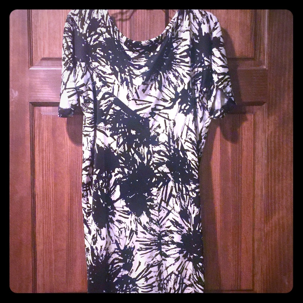 Beautiful Diane Von Furstenberg Silk Dress